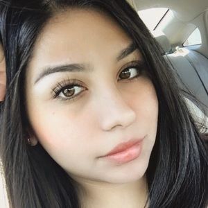 Meet your Posher, Giselle